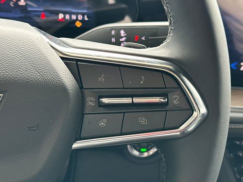 New 2025 Chevrolet Suburban High Country image 30