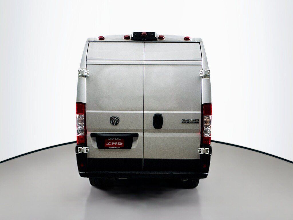 Used 2023 RAM ProMaster 2500 FWD image 4