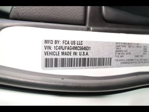 Used 2021 Jeep Grand Cherokee Laredo AWD/4WD image 30