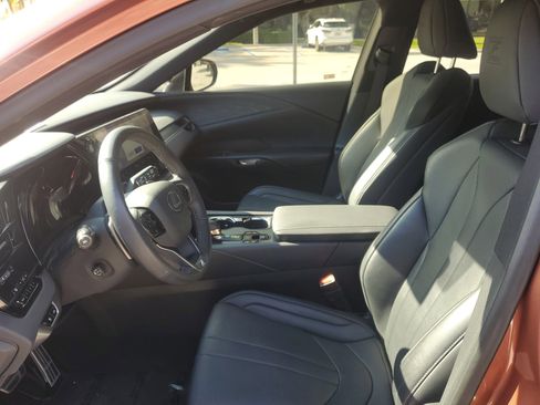 Certified 2024 Lexus RX 350 F Sport w/ Convenience Package image 19