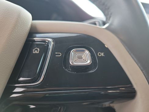 Used 2020 Lincoln Corsair FWD image 27