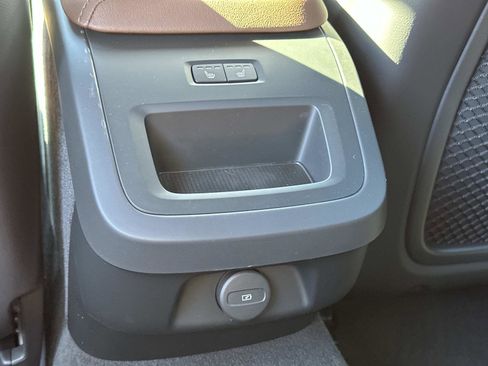 New 2026 Volvo V60 B5 Cross Country Plus w/ Climate Package image 10