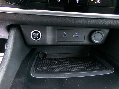 Used 2022 Nissan Rogue S AWD/4WD image 14