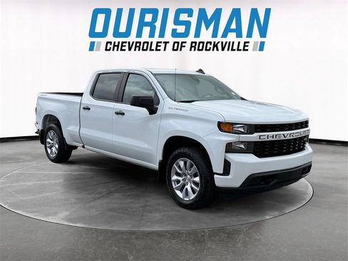 Used 2022 Chevrolet Silverado 1500 Custom w/ Safety Confidence Package image 1