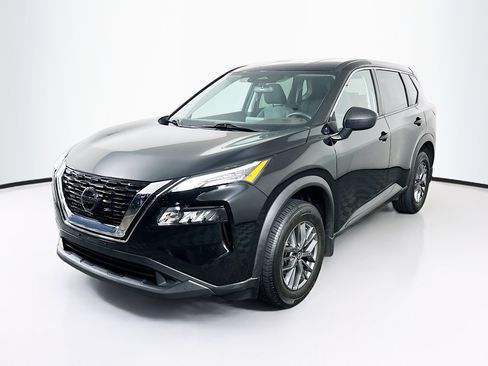 Used 2021 Nissan Rogue S AWD/4WD image 3