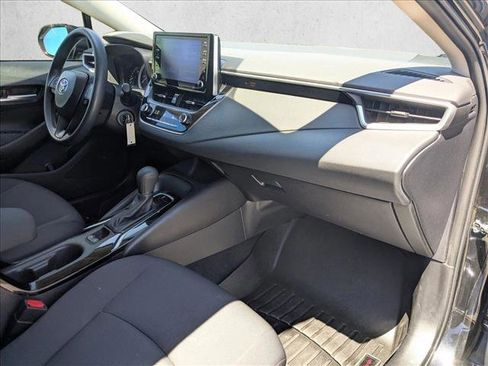 Used 2021 Toyota Corolla LE w/ Carpet Mat Package (TMS) FWD image 20