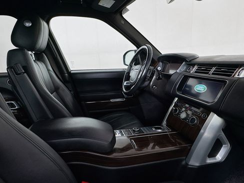 Used 2017 Land Rover Range Rover Supercharged AWD/4WD image 27