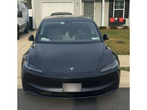 Used 2024 Tesla Model 3 Long Range image 1