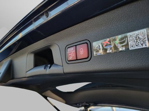 New 2026 Mercedes-Benz GLS 450 4MATIC image 29