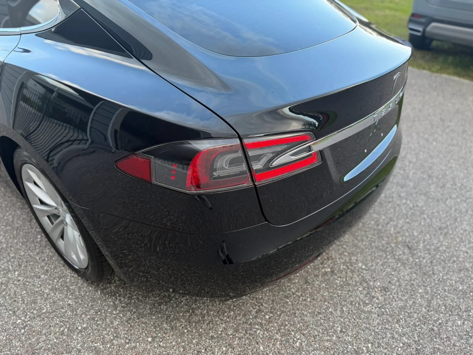 Used 2018 Tesla Model S 75D AWD/4WD image 7