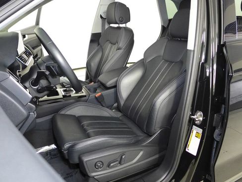Used 2023 Audi Q5 2.0T Premium Plus w/ Premium Plus Package AWD/4WD image 22
