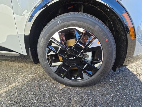 New 2026 Kia Sportage SX FWD image 6