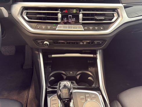 Used 2019 BMW 330i xDrive Sedan w/ Convenience Package AWD/4WD image 27