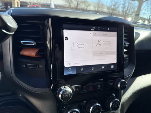 Used 2025 RAM 3500 Tradesman w/ Chrome Appearance Group image 30