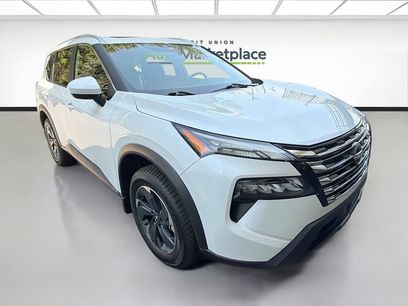 Used 2024 Nissan Rogue SV w/ SV Premium Package