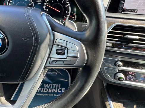 Used 2016 BMW 740i RWD image 31