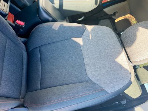 Used 2022 Ford Maverick XLT image 18