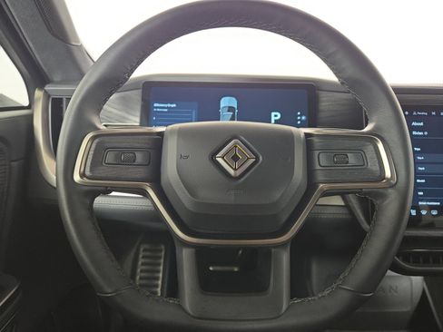Used 2024 Rivian R1S Adventure Dual AWD/4WD image 28