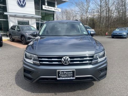 Used 2019 Volkswagen Tiguan SE w/ Panoramic Sunroof Package image 6