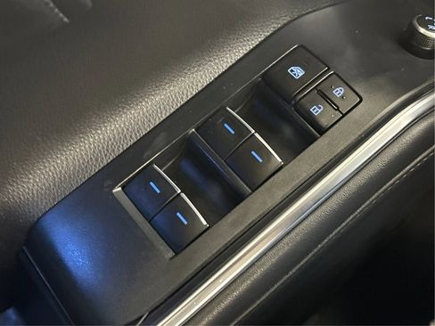 Used 2022 Toyota Highlander Platinum image 43