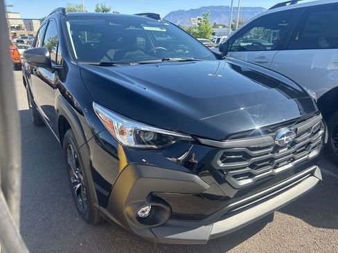 Used 2024 Subaru Crosstrek 2.0i Premium image 2