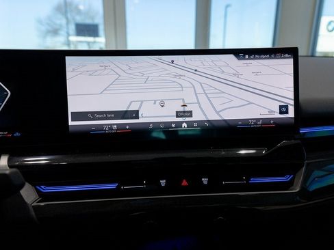 New 2025 BMW 530i xDrive 530i xDrive image 30