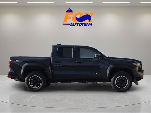 New 2026 Toyota Tacoma TRD Off-Road image 6