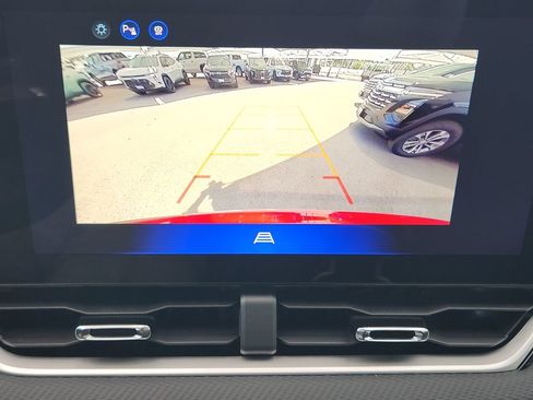 New 2027 Chevrolet Equinox LT FWD image 13