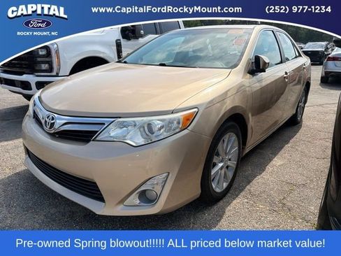 Used 2012 Toyota Camry XLE FWD image 1
