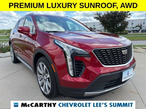 Used 2023 Cadillac XT4 Premium Luxury AWD/4WD image 2