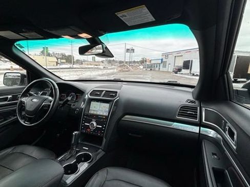 Used 2018 Ford Explorer Sport AWD/4WD image 21
