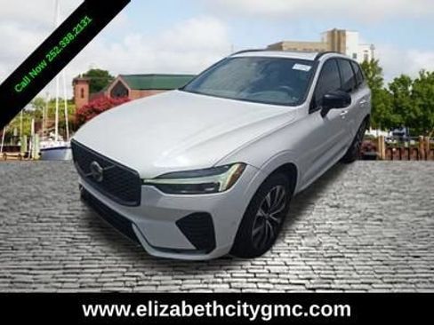 Used 2023 Volvo XC60 B5 Plus AWD/4WD image 1
