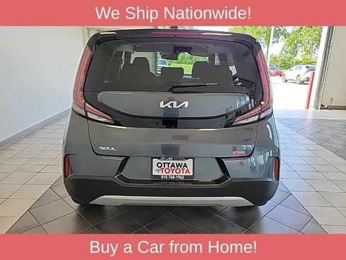 Used 2025 Kia Soul LX w/ LX Technology Package FWD image 6
