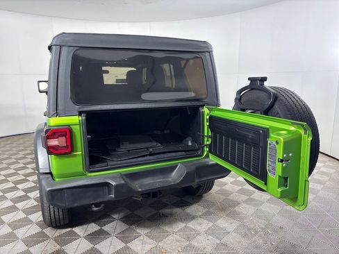 Used 2019 Jeep Wrangler Unlimited Sport S AWD/4WD image 26