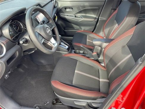 New 2025 Nissan Versa SR w/ Trunk Package image 9