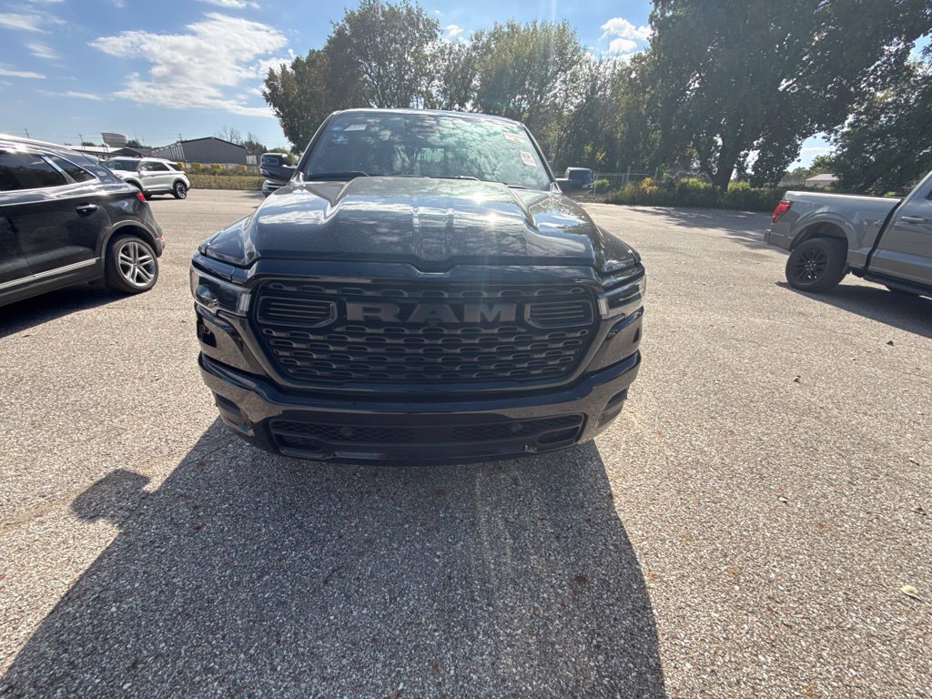 Used 2025 RAM 1500 Big Horn AWD/4WD image 2