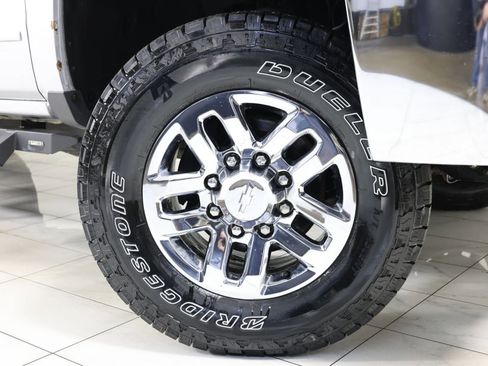 Used 2016 Chevrolet Silverado 2500 LT w/ LT Convenience Package image 13