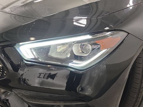 Used 2022 Mercedes-Benz CLA 250 4MATIC image 28
