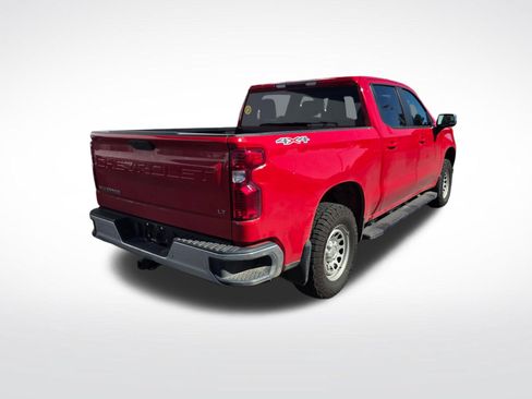 Used 2022 Chevrolet Silverado 1500 LT w/ Safety Package AWD/4WD image 5