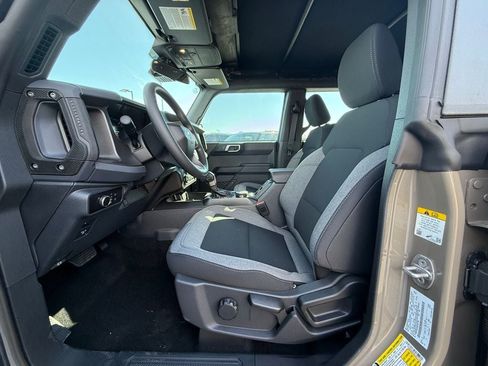 New 2025 Ford Bronco 4-Door w/ Sasquatch Package image 15