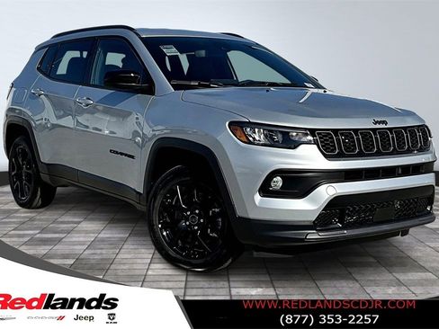 New 2026 Jeep Compass Latitude image 1