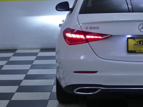 Used 2022 Mercedes-Benz C 300 Sedan image 36