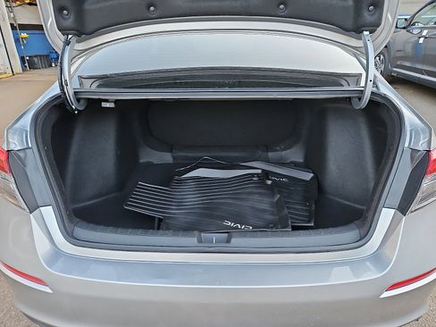 Certified 2022 Honda Civic Sport image 30