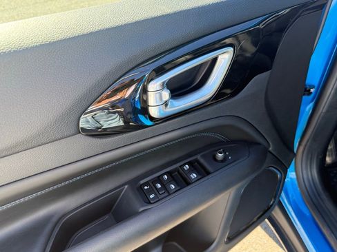 New 2026 Jeep Compass Latitude AWD/4WD image 14