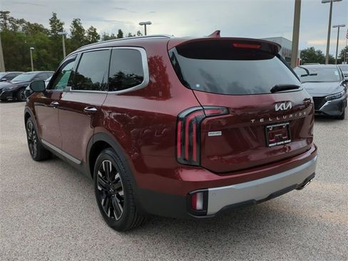 Used 2023 Kia Telluride SX image 8