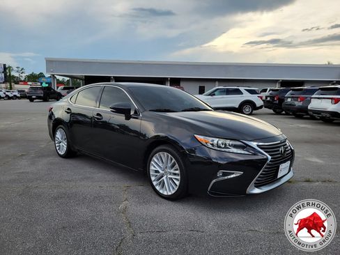 Used 2016 Lexus ES 350 w/ Luxury Package w/Wood Trim FWD image 8