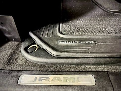 Used 2020 RAM 1500 Limited image 33