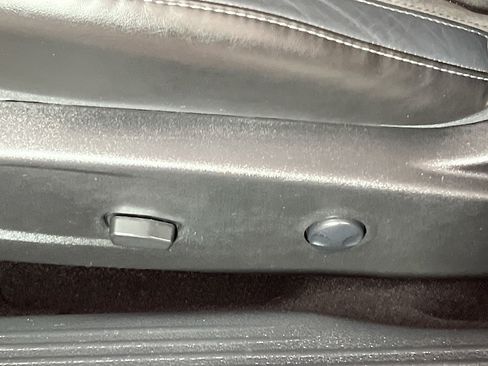 Used 2023 Dodge Challenger R/T w/ T/A Package image 15