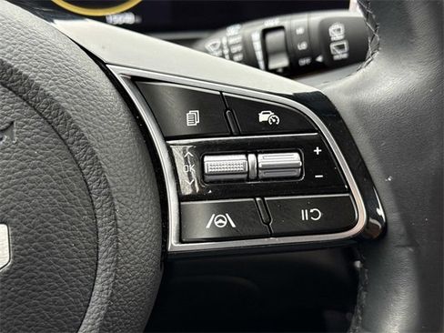 Used 2024 Kia Seltos EX image 24