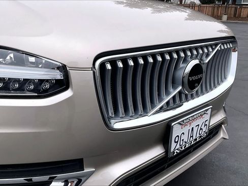 Used 2023 Volvo XC90 B6 Ultimate image 34